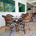 Manero Pousada E Hostel