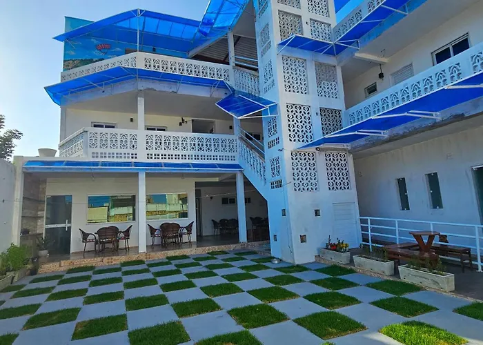 Manero Pousada E Hostel